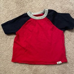 *5 /$20* BabyGap tshirt